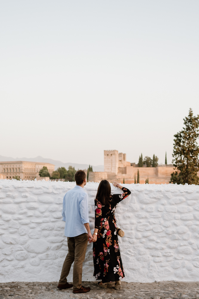 M+A · Sesión de preboda en el Albaicín, Granada.